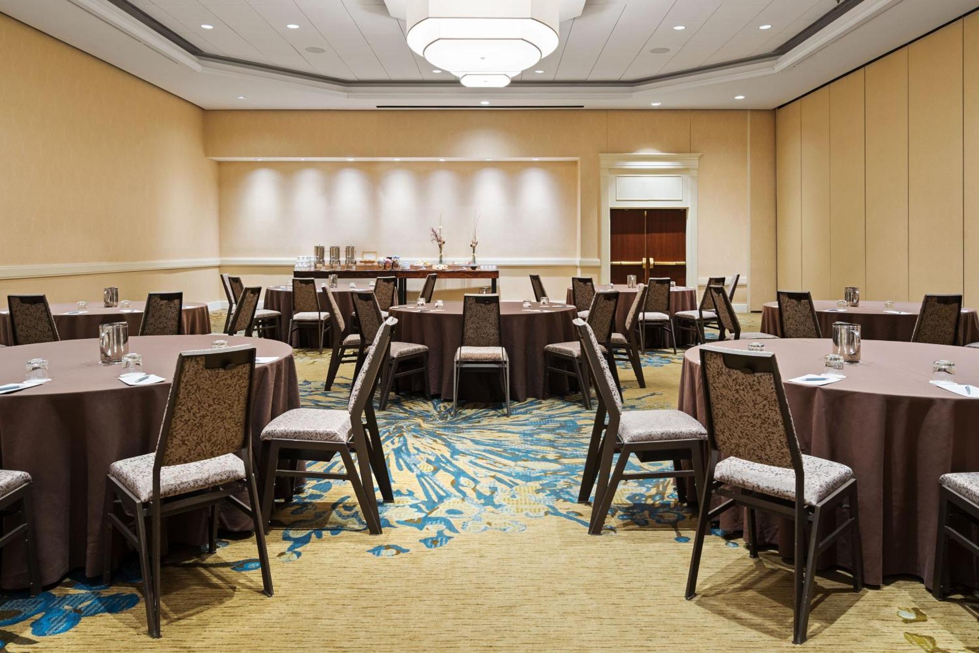 ארלינגטון The Westin Crystal City Reagan National Airport מראה חיצוני תמונה