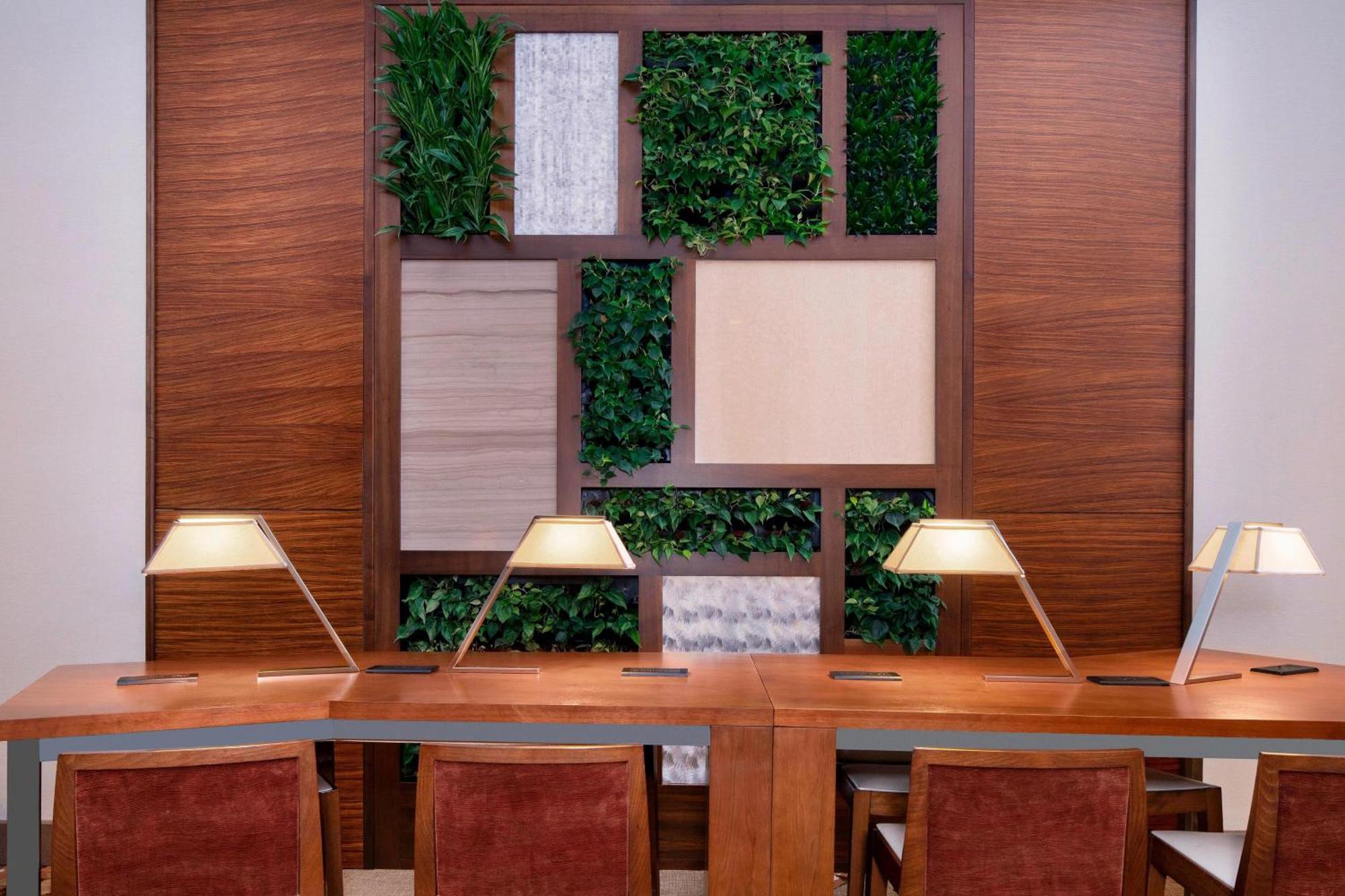 ארלינגטון The Westin Crystal City Reagan National Airport מראה חיצוני תמונה